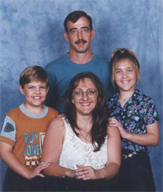 rob&us.jpg (24585 bytes)